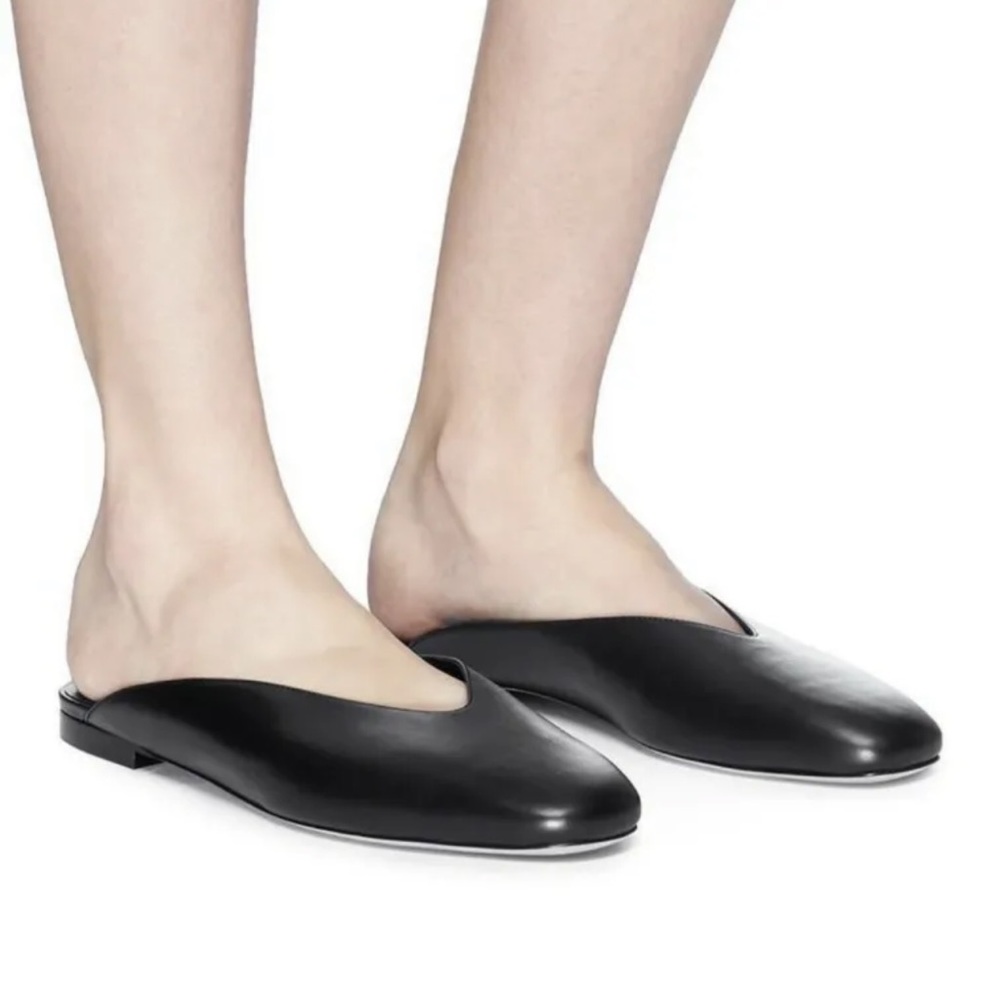 VINCE Levins Flat Leather Slides